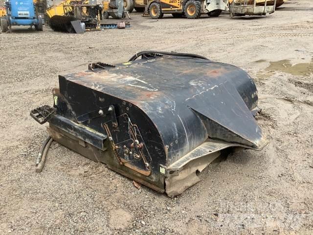 CAT BP115C Muu