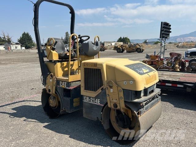 CAT CB-214E Tandemrullid