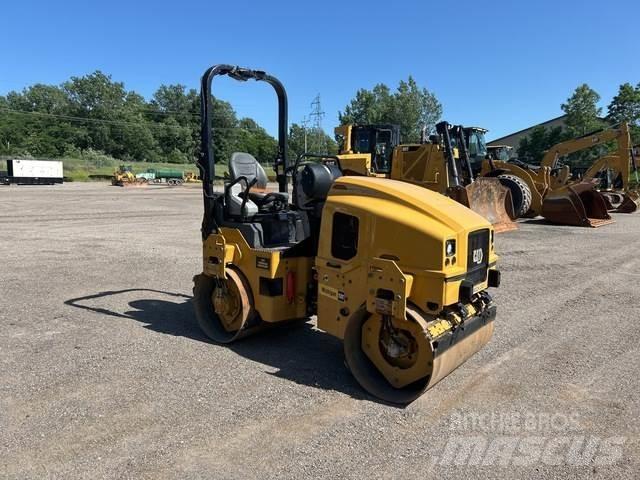 CAT CB2.7 Tandemrullid