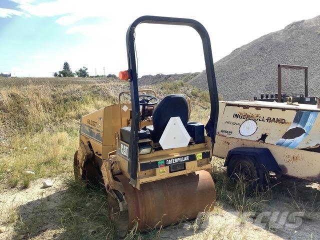 CAT CB224C Tandemrullid
