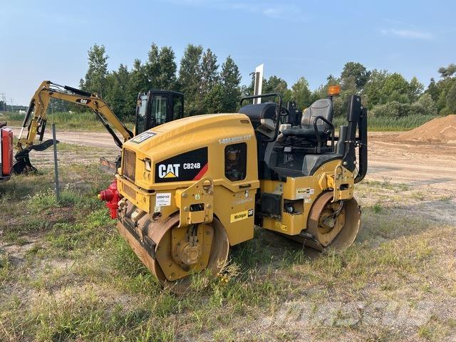 CAT CB24B Tandemrullid