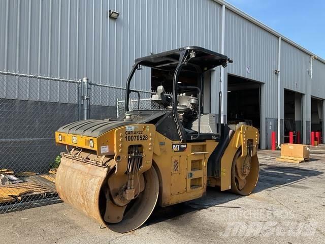 CAT CB44B Tandemrullid
