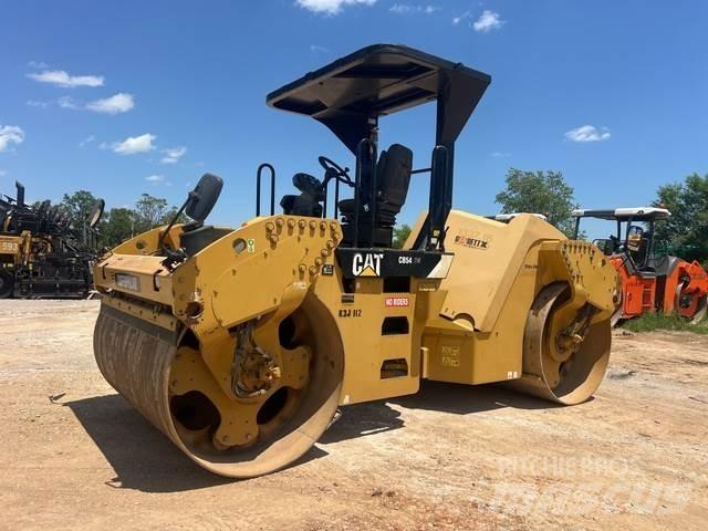 CAT CB54 XW Tandemrullid