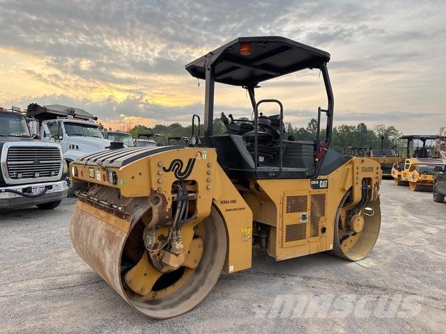 CAT CB54B Tandemrullid