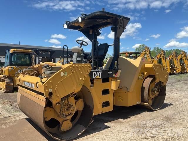 CAT CB64 Tandemrullid