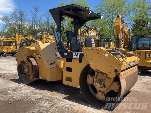 CAT CB64 Tandemrullid