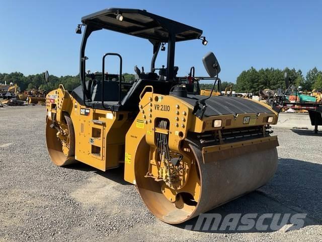 CAT CB66B Tandemrullid
