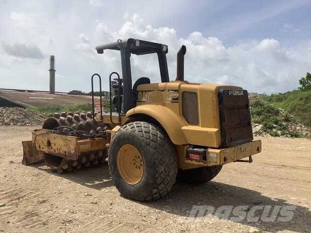 CAT CP533D Ühe trumliga rullid