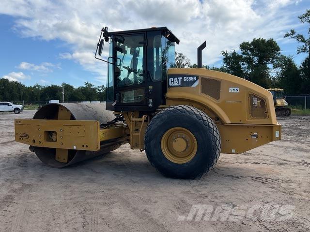 CAT CS66B Ühe trumliga rullid