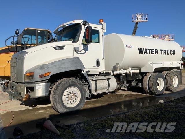 CAT CT660S Veepaagiga autod