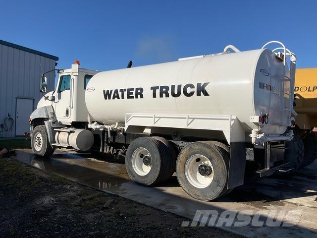 CAT CT660S Veepaagiga autod