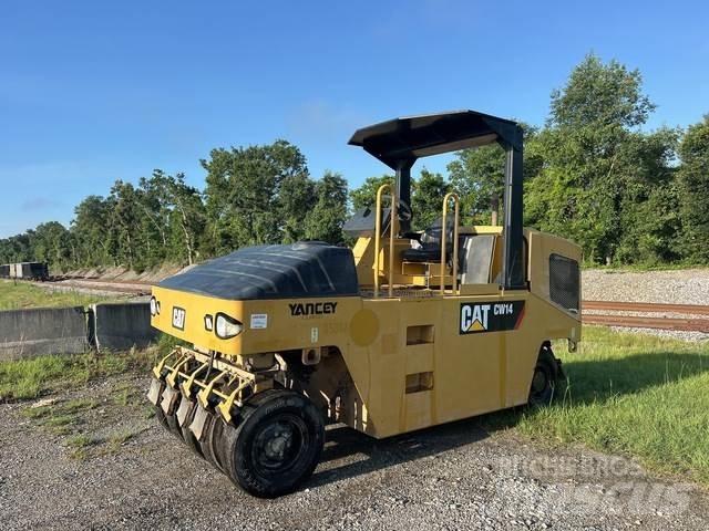 CAT CW14 Pneumorehvidega rullid