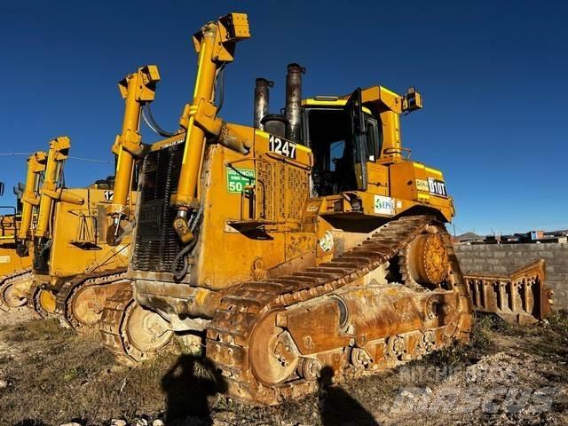 CAT D10T Buldooserid