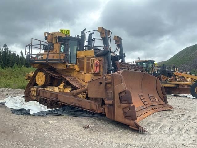 CAT D10T Buldooserid