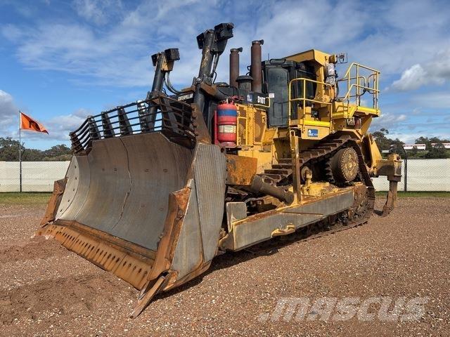 CAT D10T Buldooserid