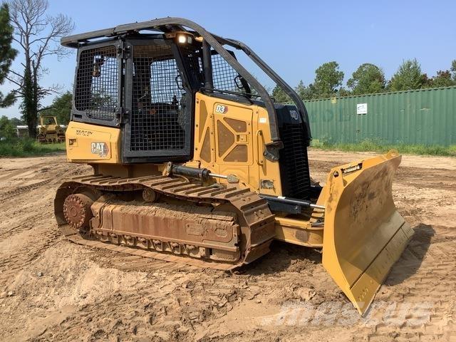 CAT D3 XL Buldooserid