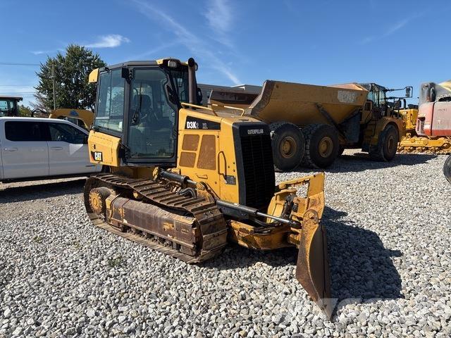 CAT D3K2 XL Buldooserid