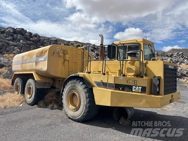 CAT D400D Veepaagiga autod