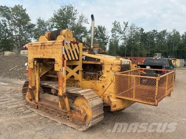CAT D4E 20 Torupaigaldajad