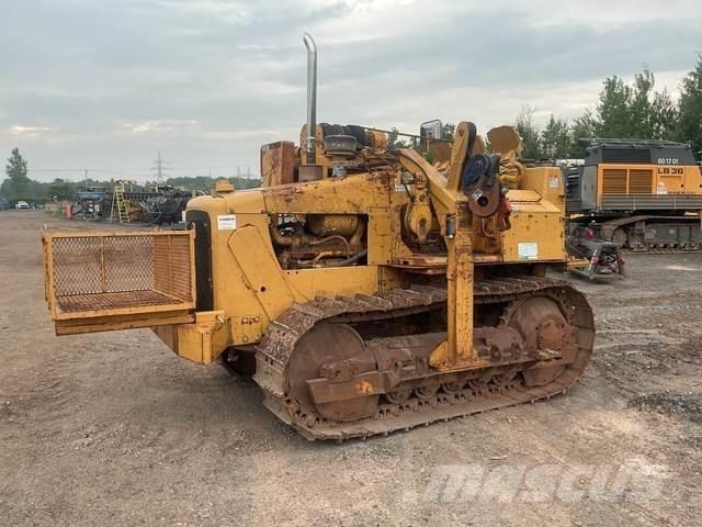 CAT D4E 20 Torupaigaldajad