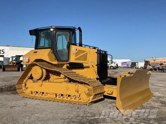 CAT D5 LGP Buldooserid