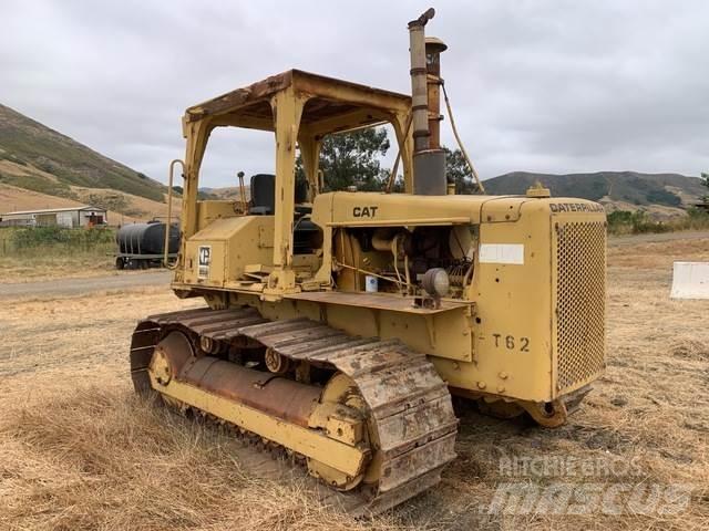 CAT D5B Traktorid