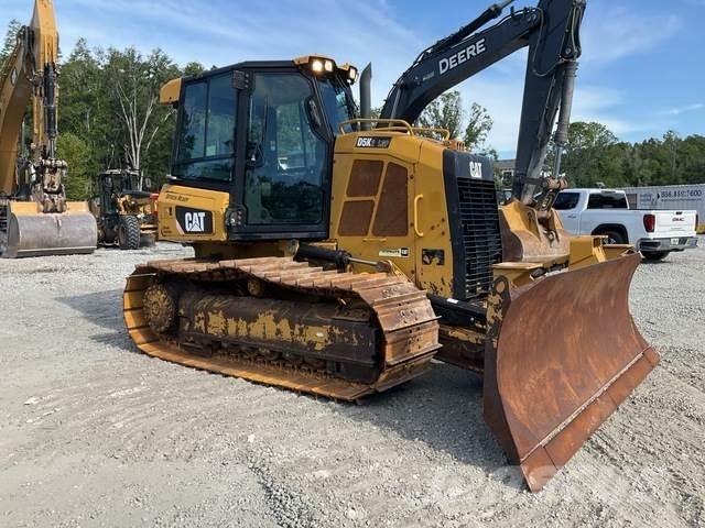 CAT D5K2 LGP Buldooserid