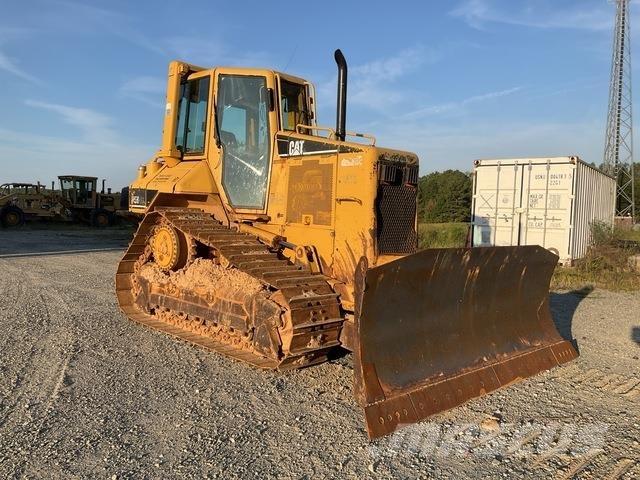 CAT D5N XL Buldooserid