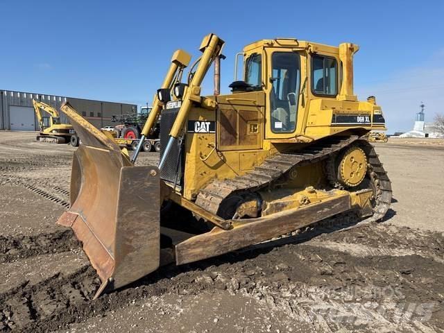 CAT D6H XL Buldooserid