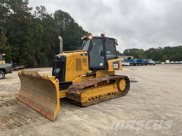 CAT D6K2 LGP Buldooserid