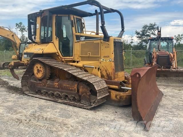 CAT D6N XL Buldooserid