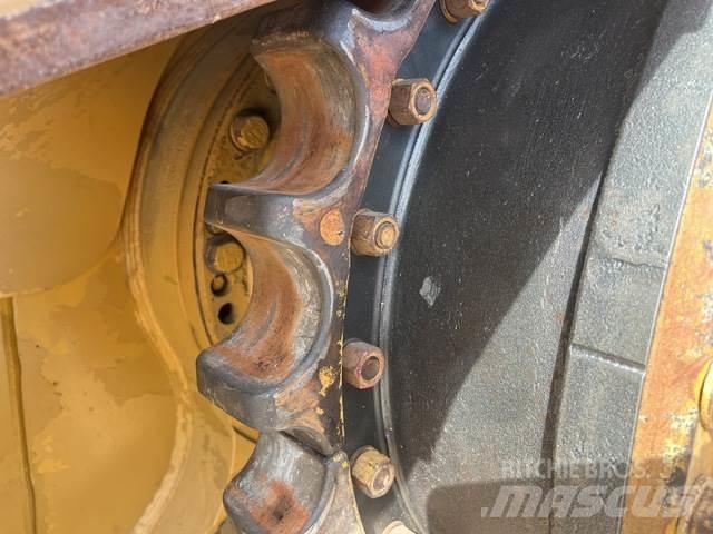 CAT D6R Buldooserid