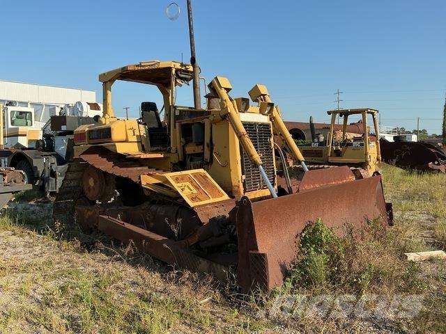 CAT D6R Buldooserid