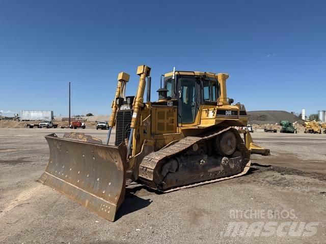 CAT D6R XL Buldooserid