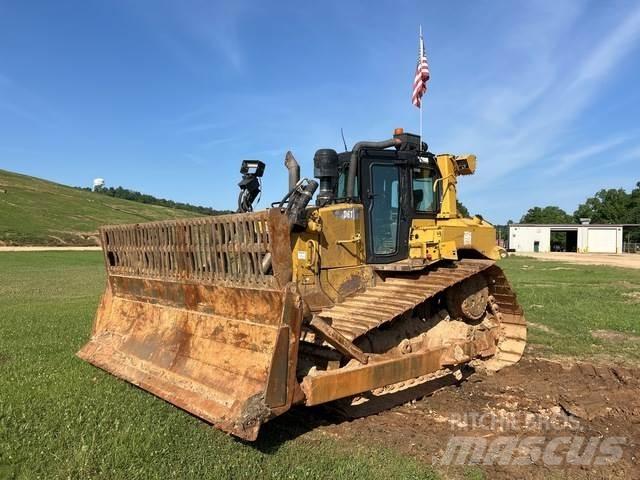 CAT D6T Buldooserid