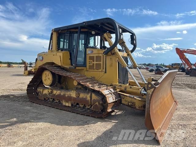 CAT D6T Buldooserid