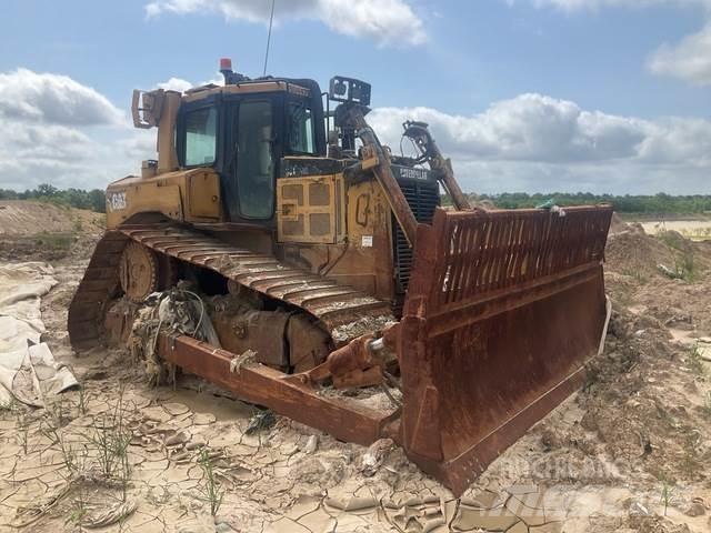 CAT D6T LGP Buldooserid