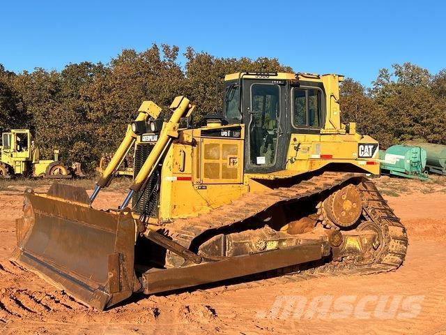 CAT D6T LGP Buldooserid
