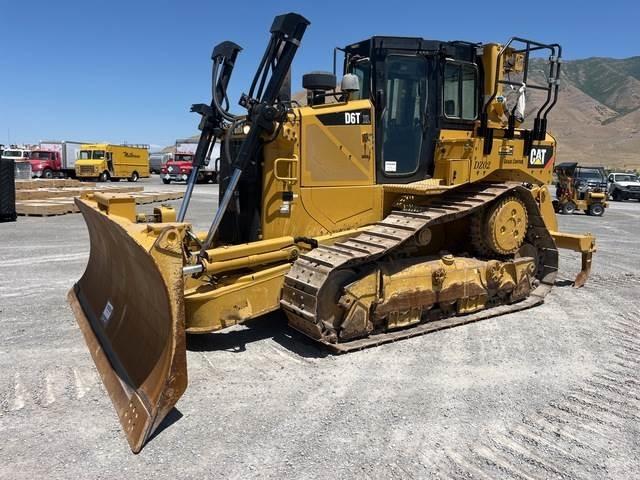 CAT D6T XL Buldooserid