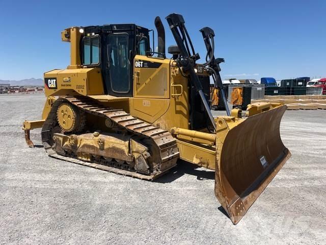 CAT D6T XL Buldooserid