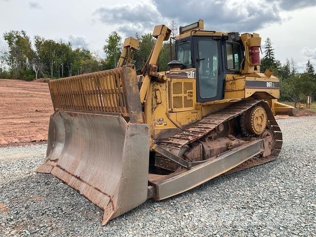 CAT D6T XL Buldooserid