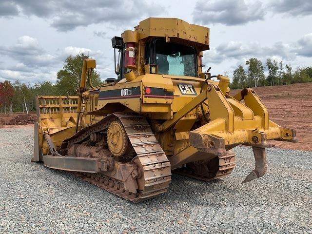 CAT D6T XL Buldooserid
