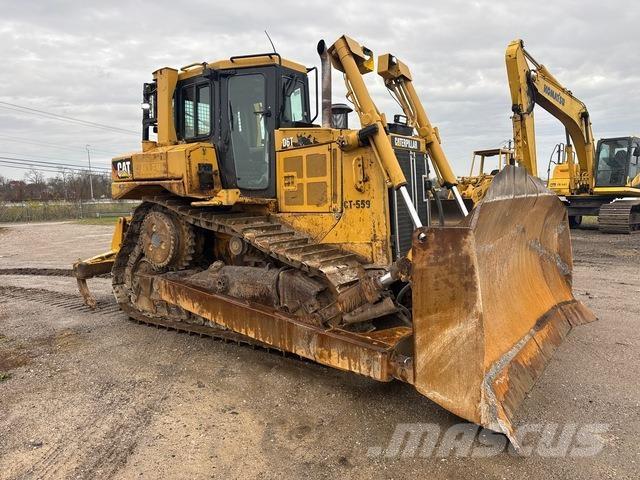 CAT D6T XL Buldooserid