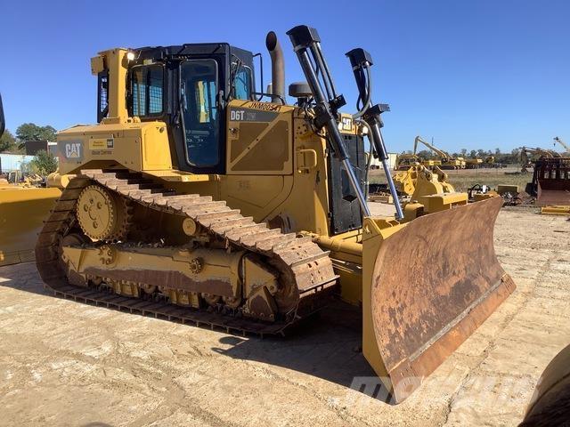 CAT D6T XW Buldooserid