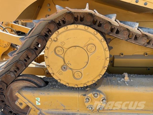 CAT D6XE LGP Buldooserid