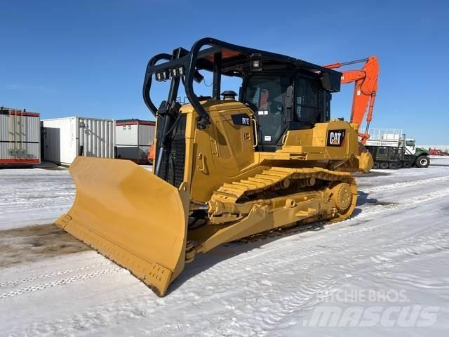 CAT D7E Buldooserid