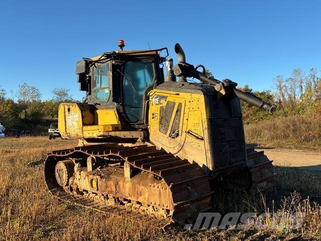 CAT D7E Buldooserid