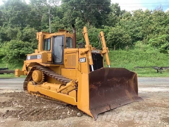 CAT D7H Buldooserid
