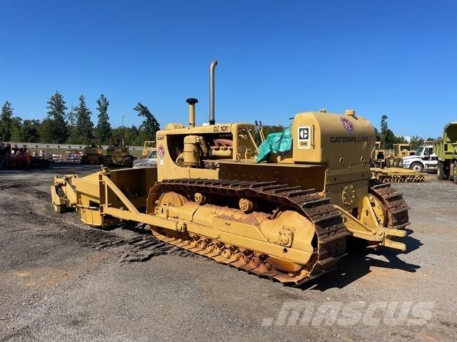 CAT D8 Buldooserid