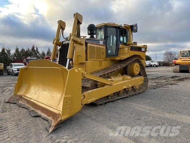 CAT D8R Buldooserid